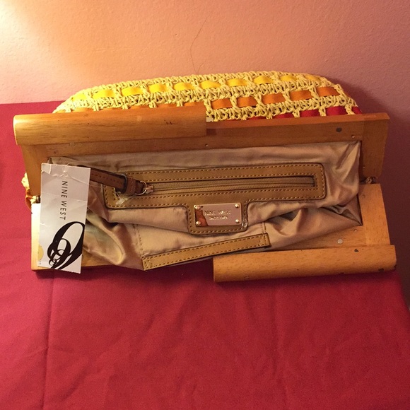 Nine West multi color wheat straw clutch bag - Picture 3 of 6